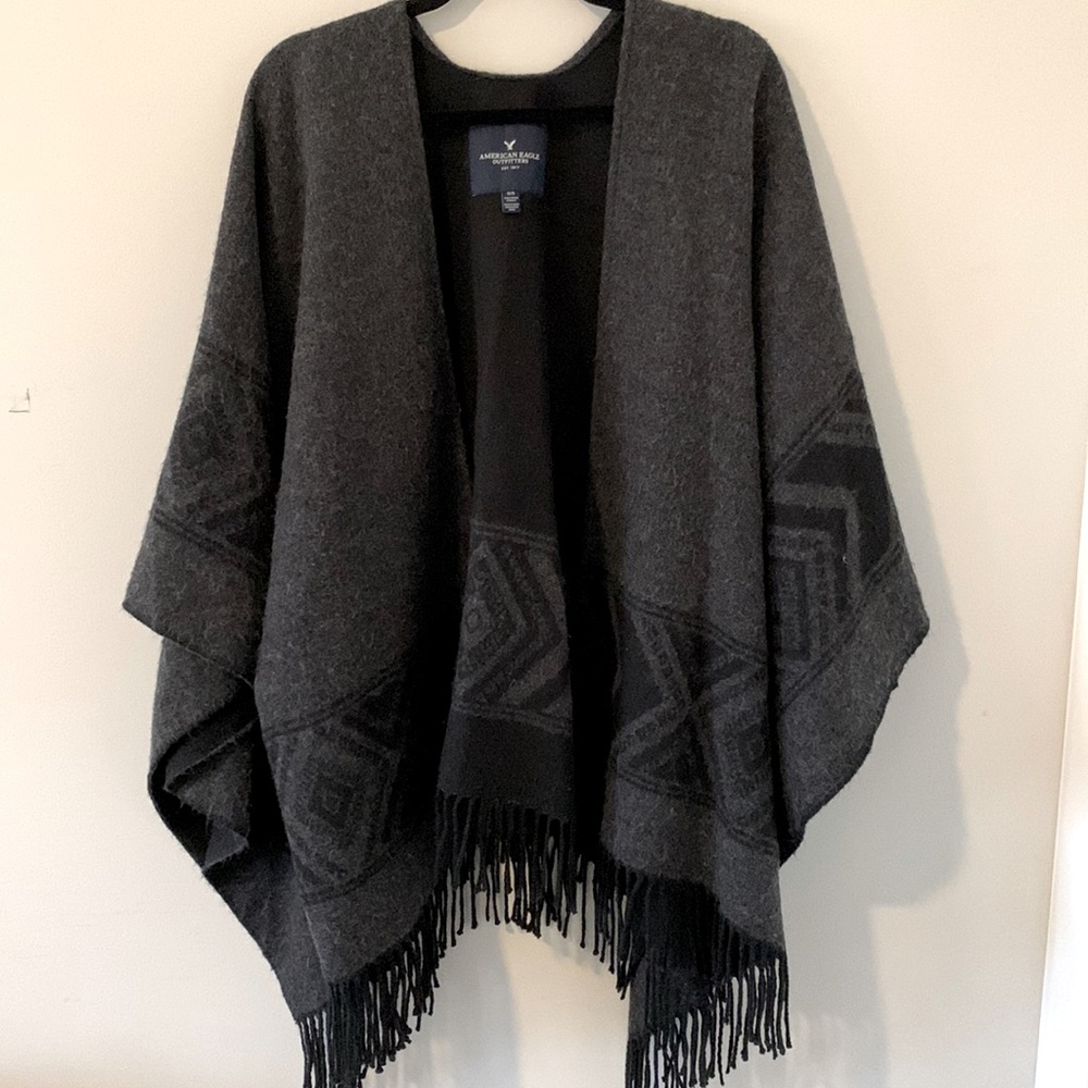 Black & Gray Aztec Shawl